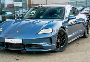 Porsche Taycan 4.990 km 132.600 &euro; Siegen 57080