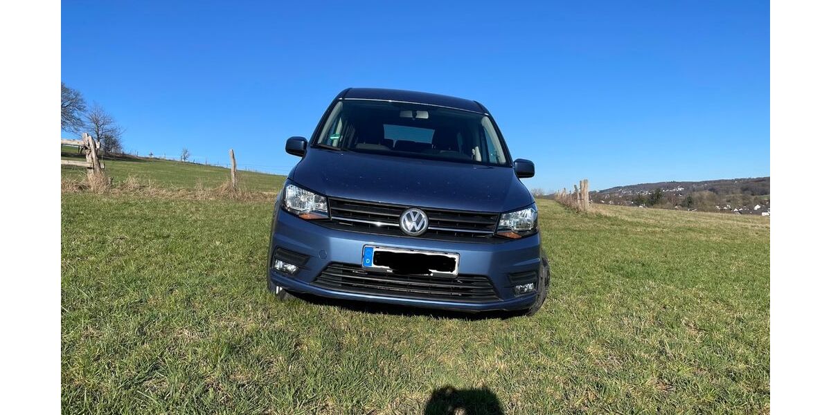 VW Caddy 108.000 km 22.500 &euro; Waldbröl 51545