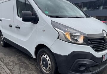 Renault Trafic 119.500 km 8.499 &euro; Dillenburg 35683