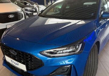 Ford Focus 15.800 km 23.990 &euro; Erndtebrück 57339