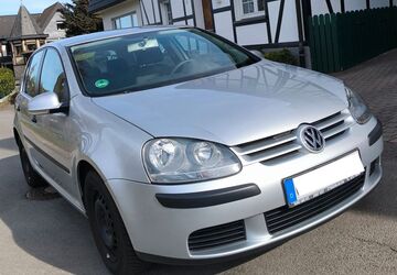 VW Golf 95.000 km 3.290 &euro; Attendorn 57439