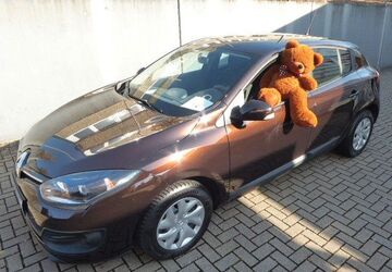 Renault Megane 28.500 km 8.916 &euro; Kreuztal-Krombach 57223