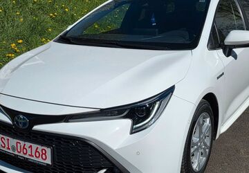 Toyota Corolla 89.500 km 19.100 &euro; Siegen 57074