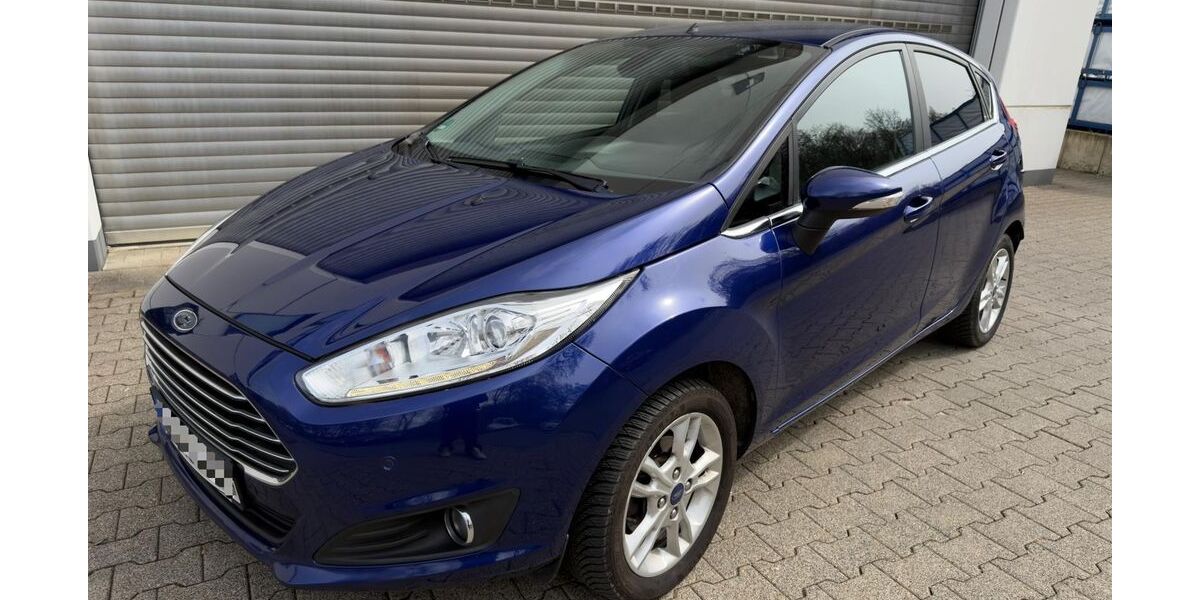 Ford Fiesta 152.378 km 7.300 &euro; Wenden 57482