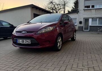 Ford Fiesta 154.000 km 2.800 &euro; Kreuztal 57223