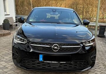 Opel Corsa 57.250 km 14.990 &euro; Lennestadt 57368