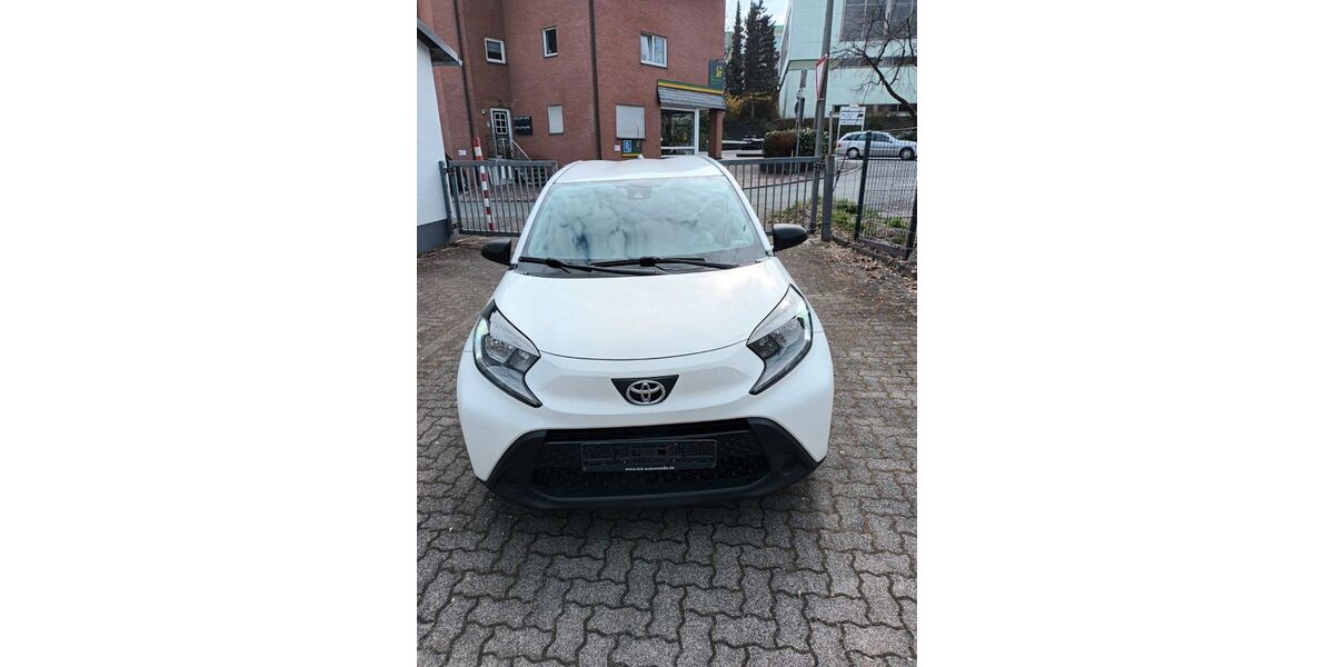 Toyota Aygo (X) 144.000 km 8.400 &euro; Kreuztal 57223