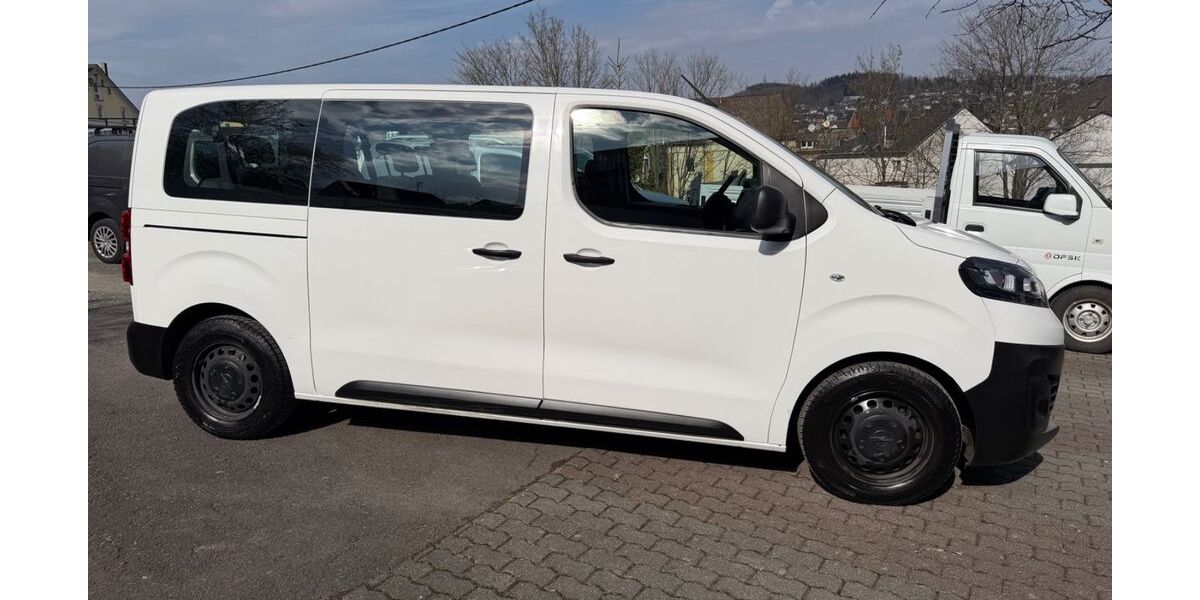Opel Vivaro 76.000 km 17.800 &euro; Betzdorf 57518
