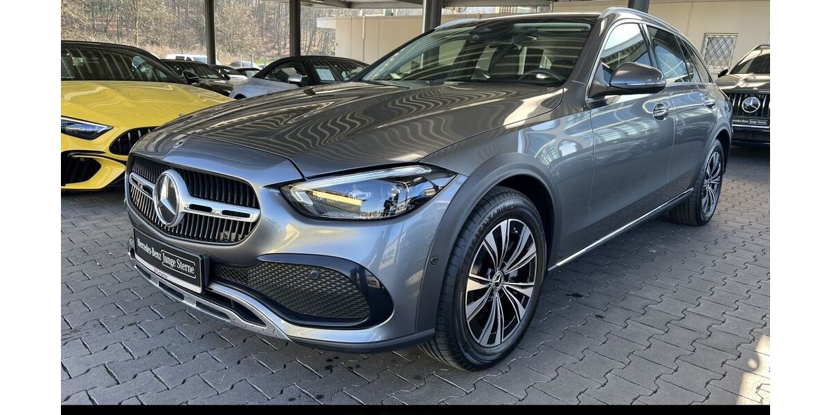 Mercedes-Benz C 220 4.660 km 41.840 &euro; Lennestadt-Trockenbrück 57368