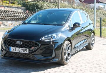 Ford Fiesta 27.000 km 21.900 &euro; Bad Laasphe 57334