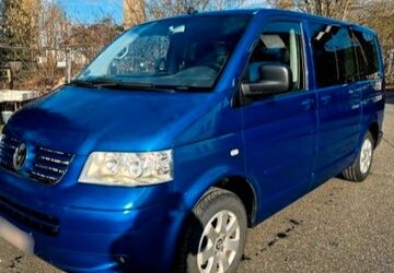 VW T5 Multivan 330.000 km 6.400 &euro; Zehnhausen bei Rennerod 56477
