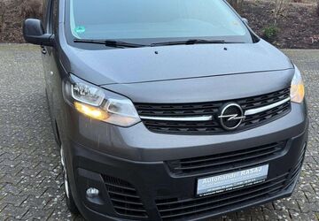Opel Vivaro 192.000 km 16.900 &euro; Lennestadt-Meggen 57368