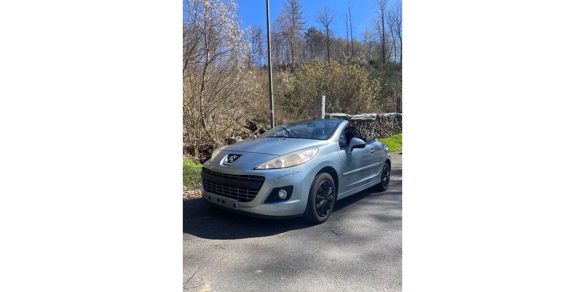 Peugeot 207 125.100 km 2.999 &euro; Daaden 57567