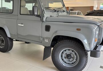 Land Rover Defender 1.100 km 326.900 &euro; Niederfischbach 57572