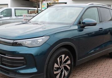 VW Tiguan 15.750 km 34.270 &euro; Attendorn 57439