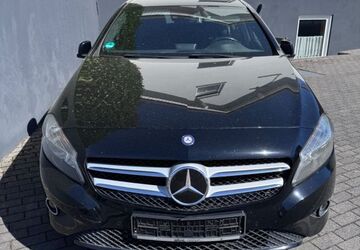 Mercedes-Benz A 200 215.612 km 8.900 &euro; Fensdorf 57580