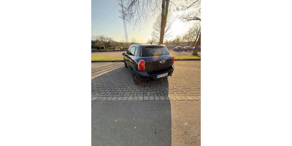 Mini Countryman D (Cooper) 140.000 km 10.000 &euro; Waldbröl 51545