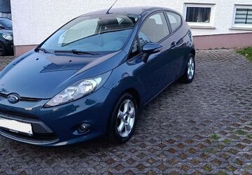 Ford Fiesta 192.695 km 2.999 &euro; Astert 57627