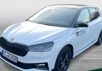 Skoda Fabia 5.000 km 32.490 &euro; Siegen 57076