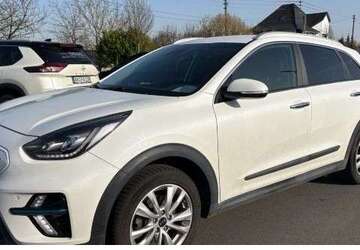 Kia Niro 50.000 km 21.450 &euro; Bruchertseifen 57539