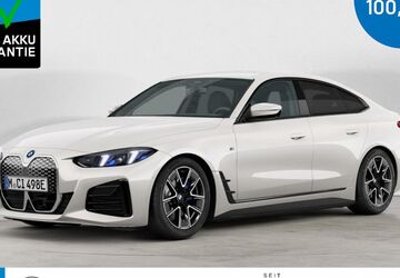 BMW i4 34.265 km 49.390 &euro; Olpe 57462