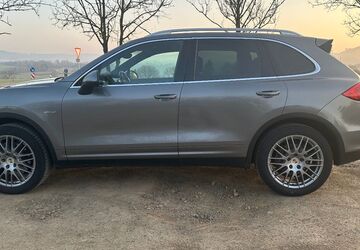 Porsche Cayenne 153.000 km 20.200 &euro; Lennestadt 57368