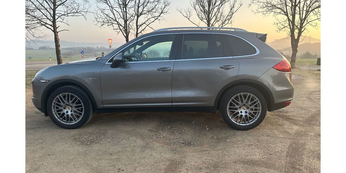 Porsche Cayenne 153.000 km 20.200 &euro; Lennestadt 57368