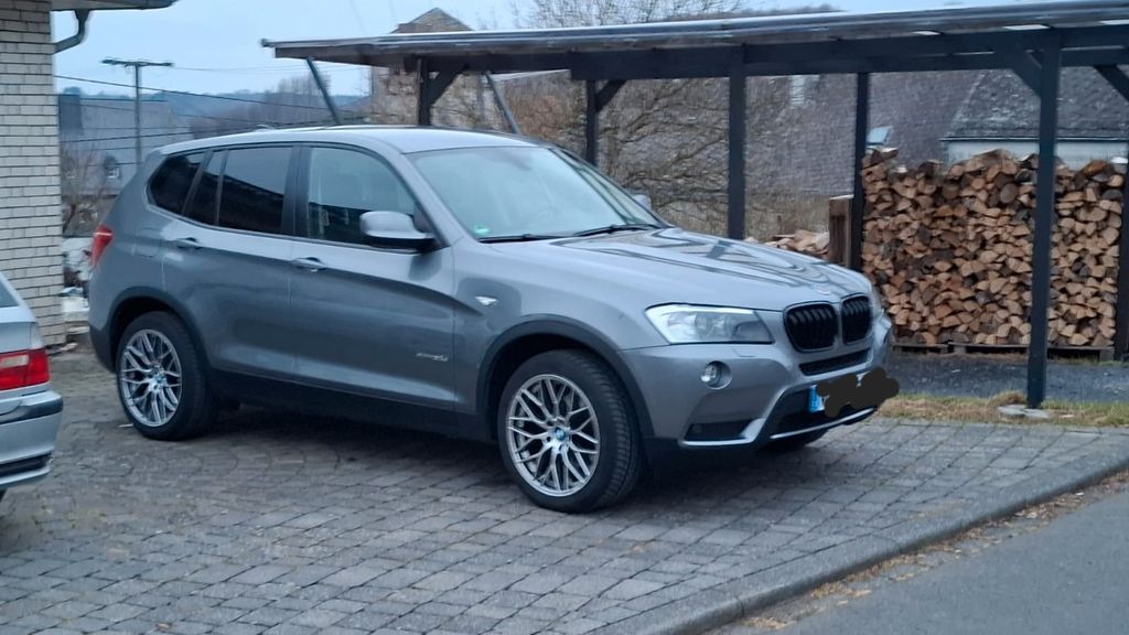 BMW X3 266.585 km 15.500 &euro; Unnau 56478