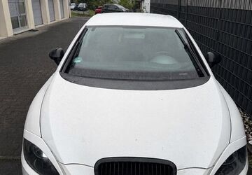 Seat Leon 160.000 km 3.800 &euro; Siegen 57074