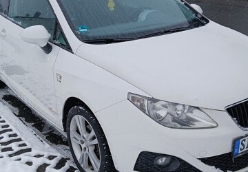 Seat Ibiza 218.300 km 2.950 &euro; Freudenberg 57258
