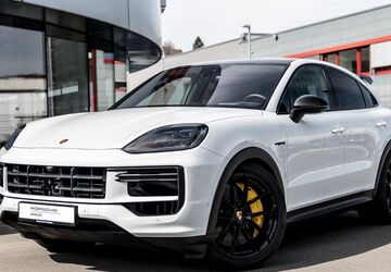Porsche Cayenne 42.746 km 179.700 &euro; Siegen 57080