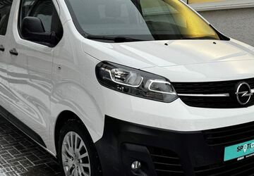 Opel Vivaro 17.850 km 23.990 &euro; Hachenburg 57627