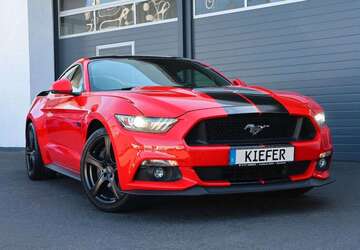 Ford Mustang 101.355 km 30.950 &euro; Rennerod 56744