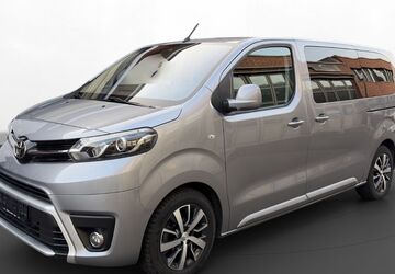 Toyota Proace (Verso) 49.999 km 35.790 &euro; Siegen 57074