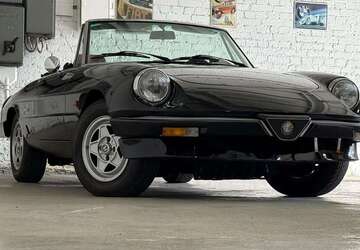 Alfa Romeo Spider 100.286 km 24.500 &euro; Kirchen/Sieg 57548