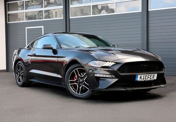 Ford Mustang 49.166 km 27.950 &euro; Rennerod 56477