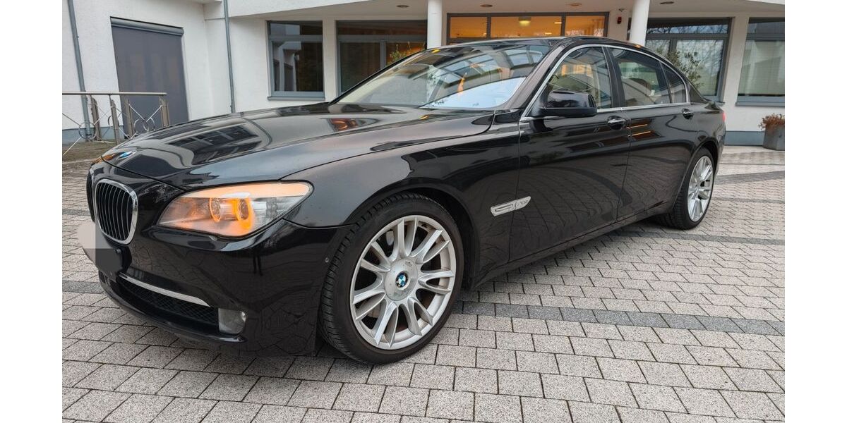 BMW 760 226.000 km 17.900 &euro; Siegen 57078