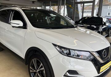 Nissan Qashqai 22.005 km 14.990 &euro; Kreuztal 57223