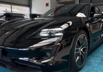 Porsche Taycan 177.537 km 47.999 &euro; Freudenberg 57258