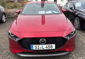 Mazda 3 2.480 km 29.500 &euro; Kreuztal 57223