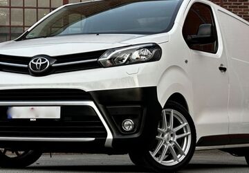 Toyota Proace (Verso) 214.000 km 13.831 &euro; Siegen 57072