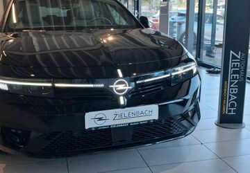 Opel Astra 1.670 km 45.500 &euro; Waldbröl 51545