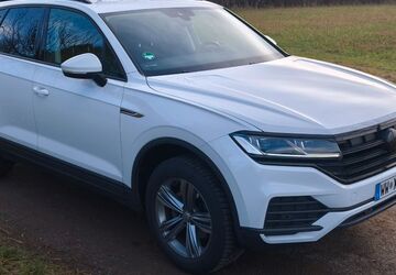 VW Touareg 103.441 km 30.000 &euro; Hachenburg 57627