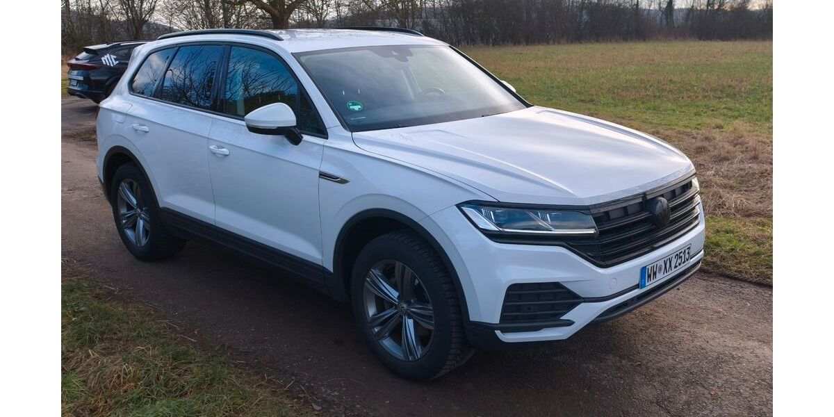 VW Touareg 103.441 km 30.000 &euro; Hachenburg 57627