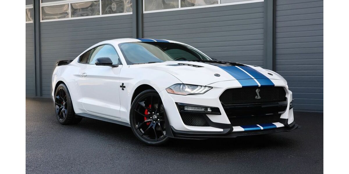 Ford Mustang 49.656 km 30.450 &euro; Rennerod 56477