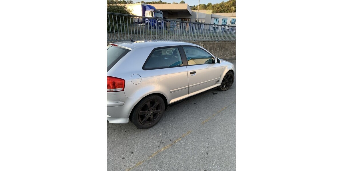Audi A3 194.389 km 1.300 &euro; Lennestadt 57368